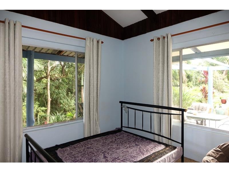 245 Blakeneys Rd, Stokers Siding NSW 2484