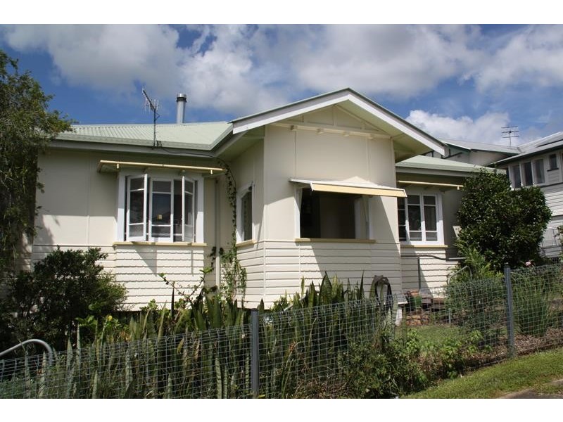 2 Peter St, Murwillumbah NSW 2484