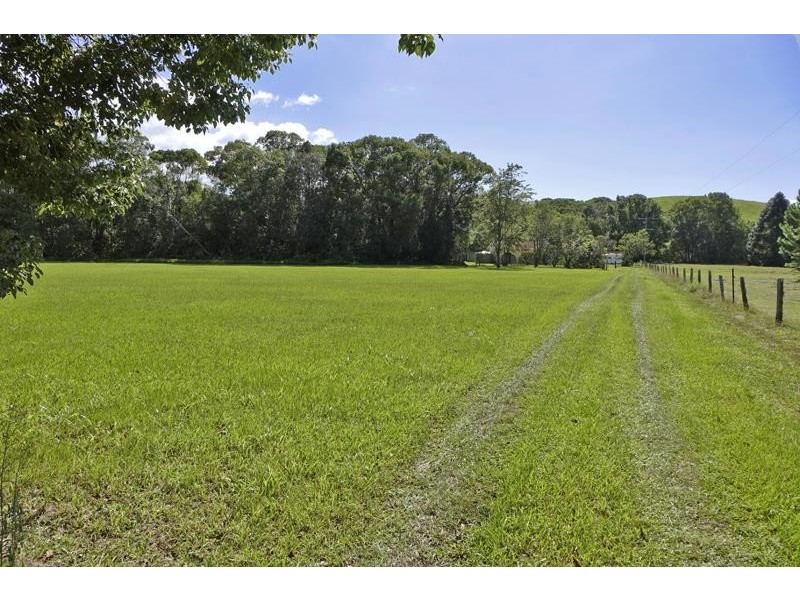 520 Nobbys Creek Rd, Nobbys Creek NSW 2484