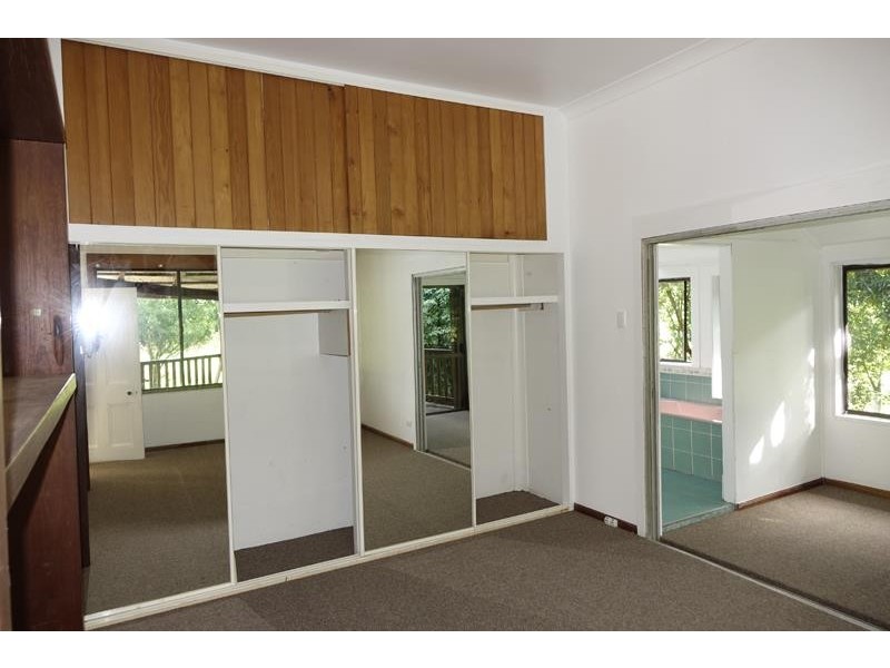 496 Rowlands Creek Rd, Uki NSW 2484