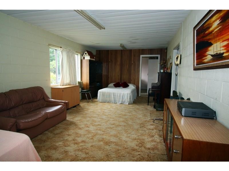 275 Clothiers Creek Rd, Nunderi NSW 2484