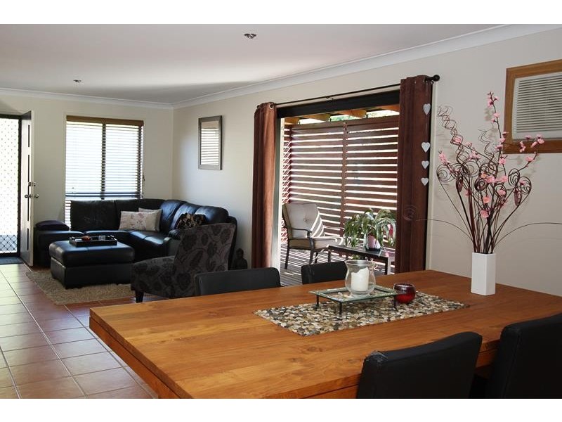 2 Park  Ave, Bray Park NSW 2484