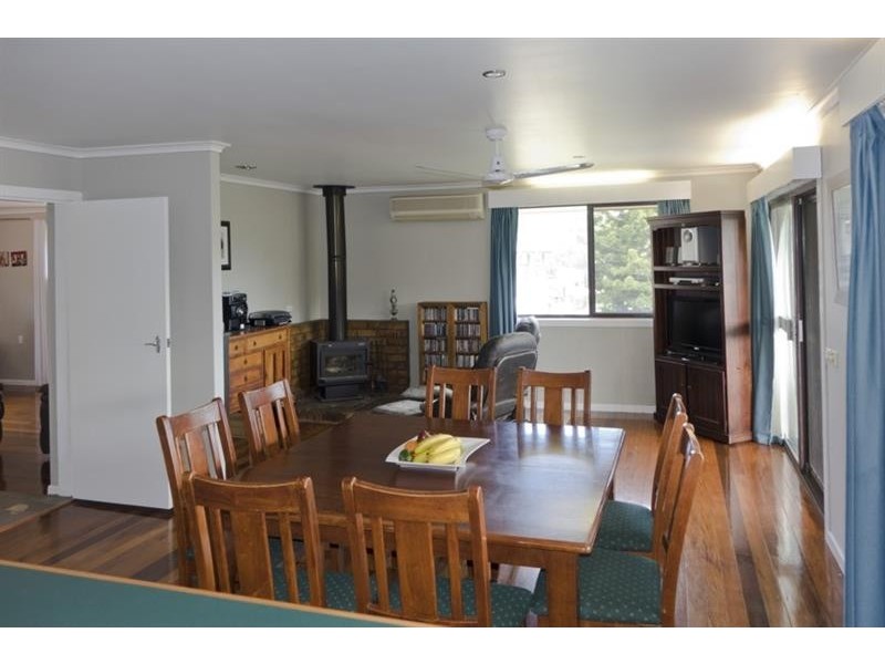 4 Bagoo Ave, Murwillumbah NSW 2484