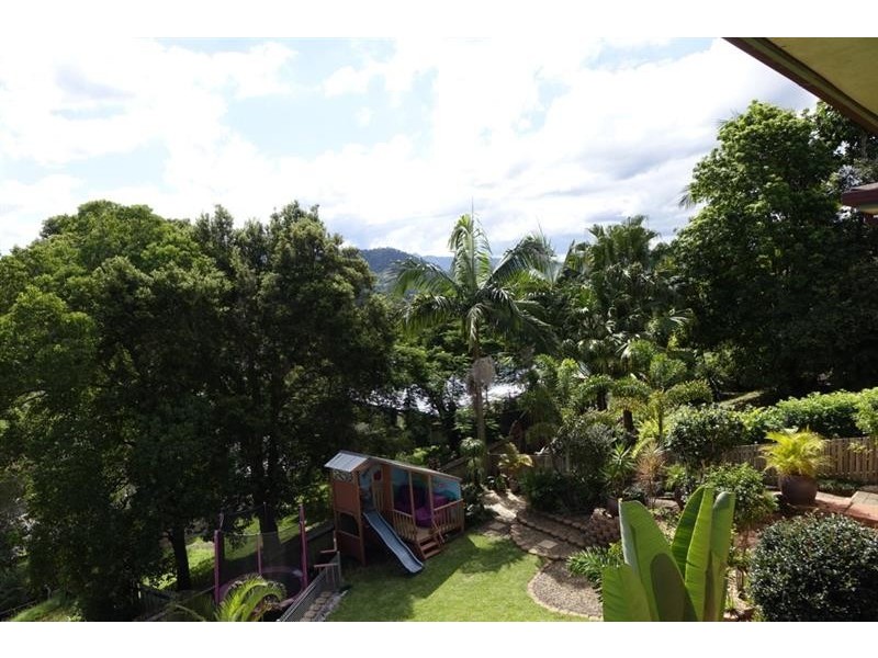4 Bagoo Ave, Murwillumbah NSW 2484