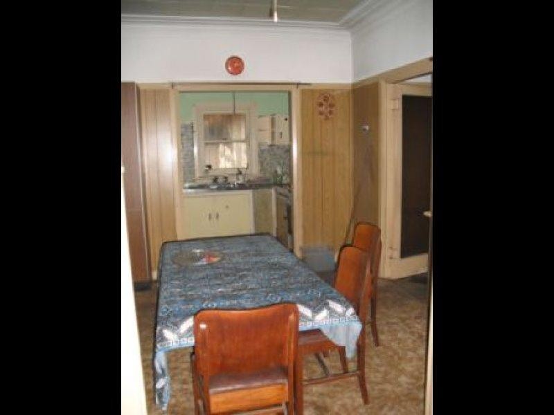 8 Lonard  Ave, Wiley Park NSW 2195