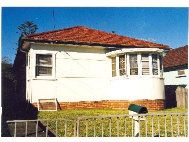 182 LAKEMBA St, Lakemba NSW 2195