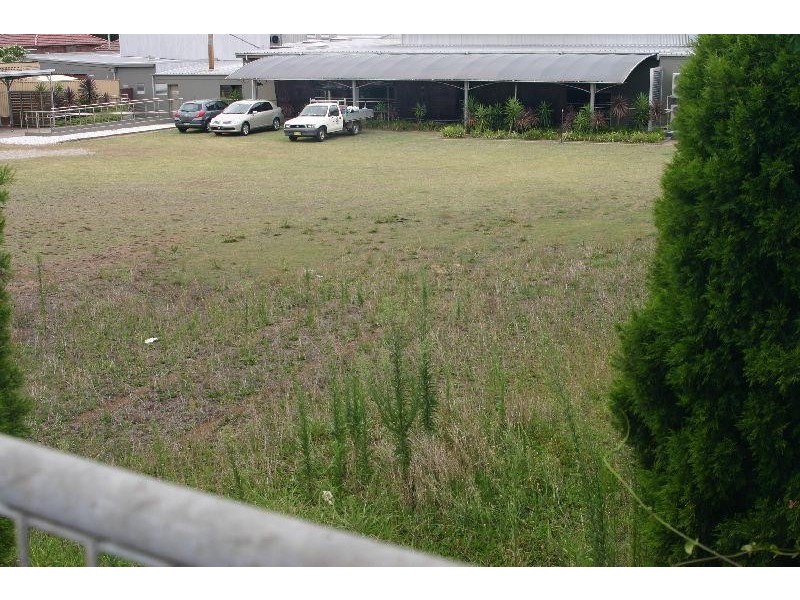 7 Kitchener Ave, Earlwood NSW 2206