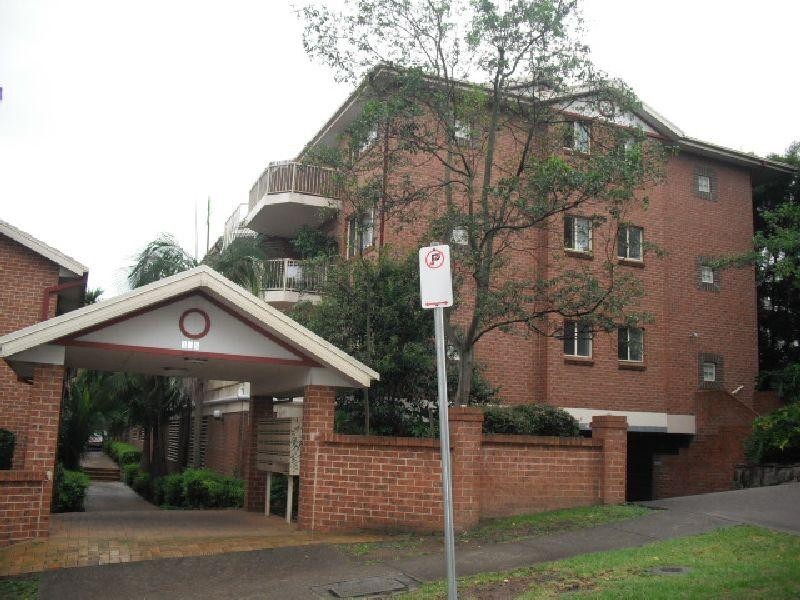 1/3-5 Post Office  St, Carlingford NSW 2118