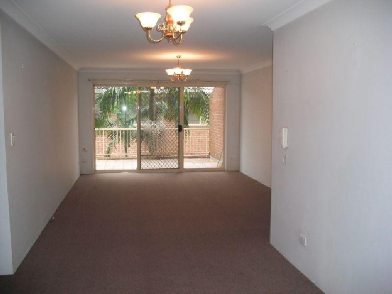 1/3-5 Post Office  St, Carlingford NSW 2118