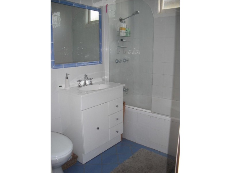 182  Cooriengah Heights  Rd, Engadine NSW 2233