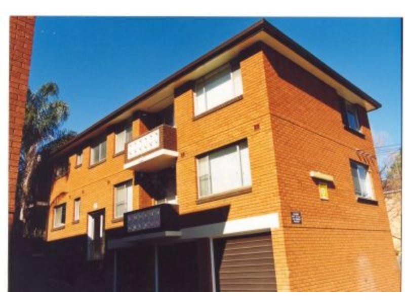 1/10 MELROSE  Ave, Lakemba NSW 2195