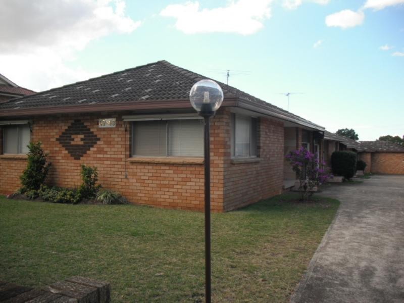 4/47-49 Lincoln  St, Belfield NSW 2191
