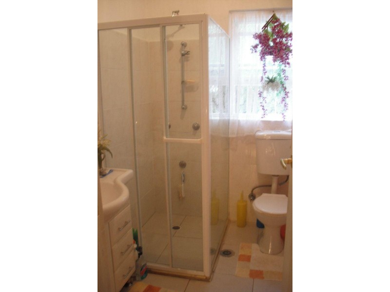 4/227 Haldon  St, Lakemba NSW 2195