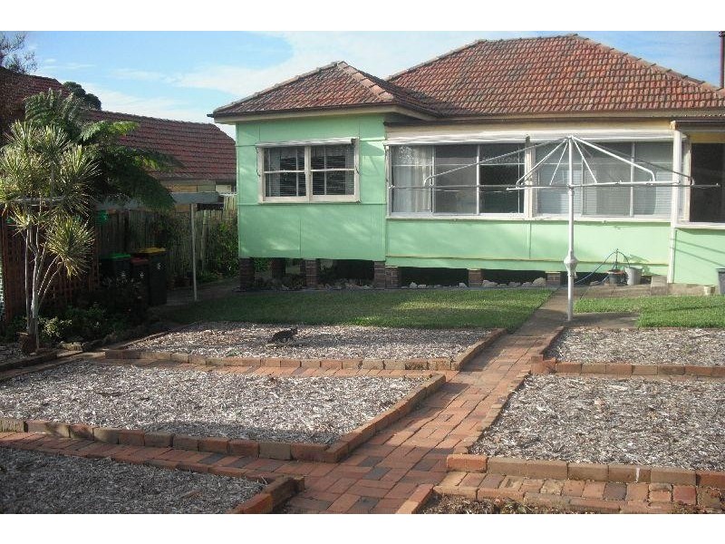 21 Anderson  St, Belmore NSW 2192