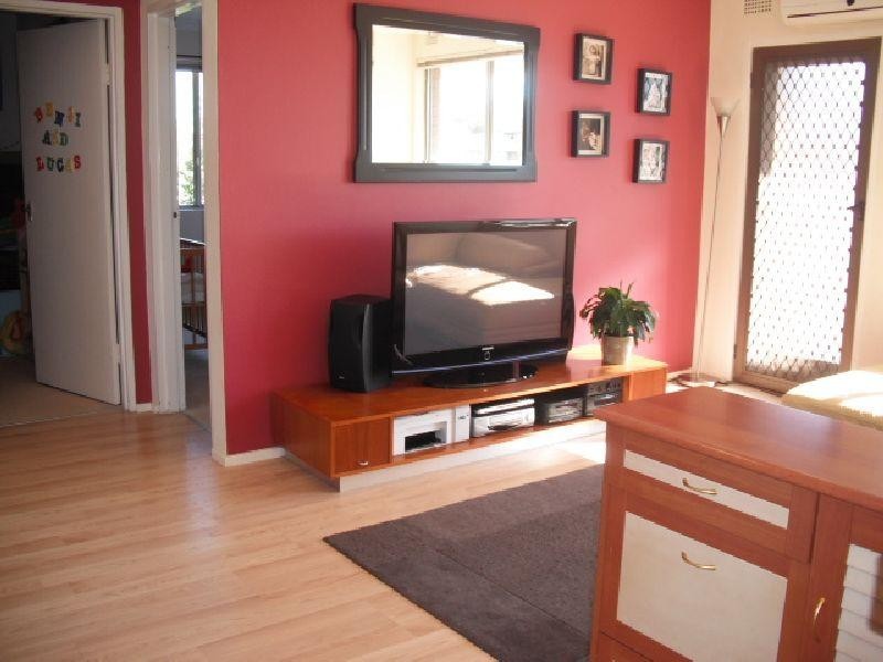 8/92 Hampden  Rd, Lakemba NSW 2195