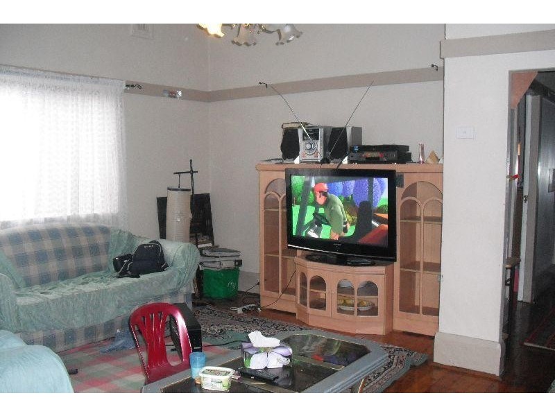 19 Moreton St, Lakemba NSW 2195