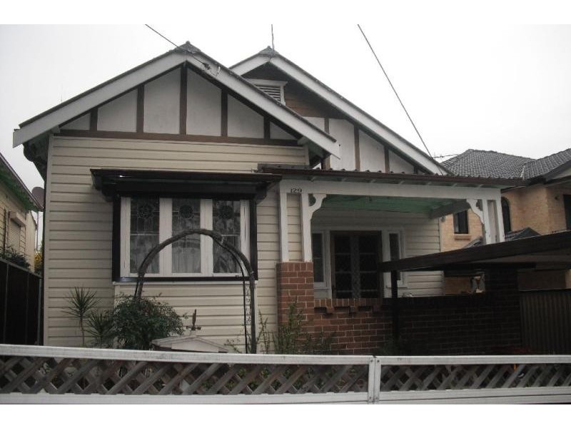 129 Quigg St, Lakemba NSW 2195