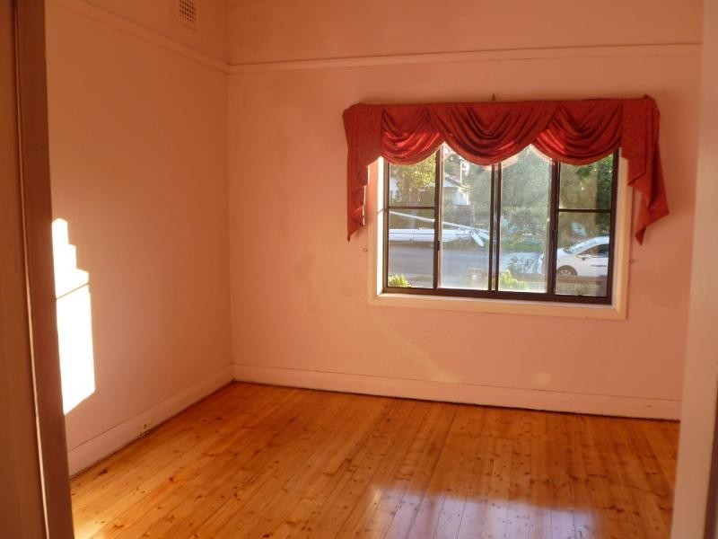 76 Sproule St, Lakemba NSW 2195