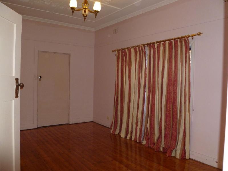 76 Sproule St, Lakemba NSW 2195