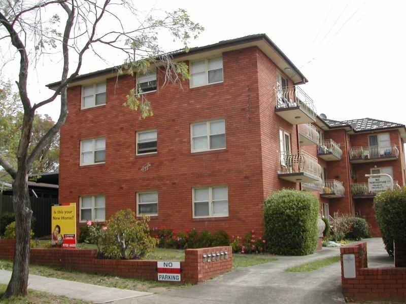 8/57 QUIGG St, Lakemba NSW 2195