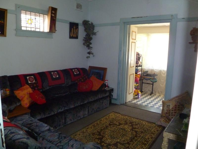 3 Macdonald St, Lakemba NSW 2195