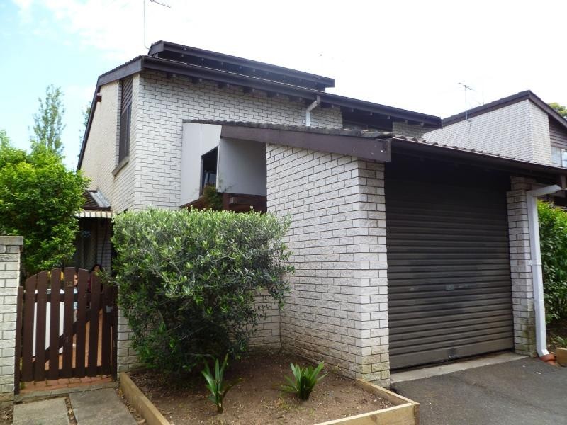 12/22 James  St, Punchbowl NSW 2196