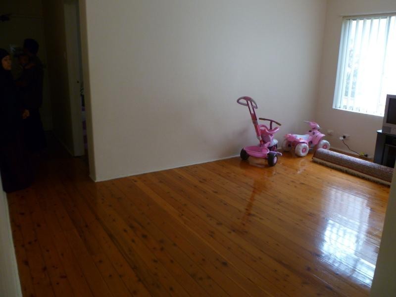 2/46 Denman  Ave, Wiley Park NSW 2195