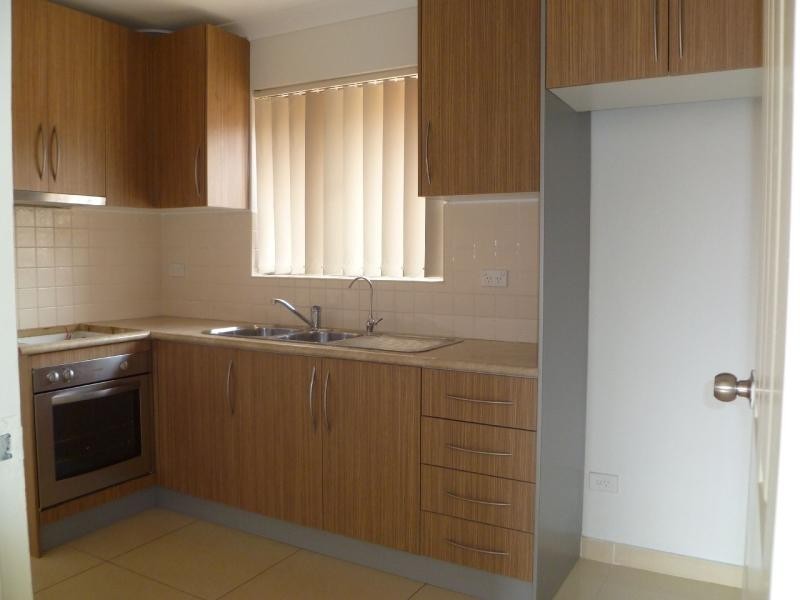 6/21 Chapel St, Roselands NSW 2196