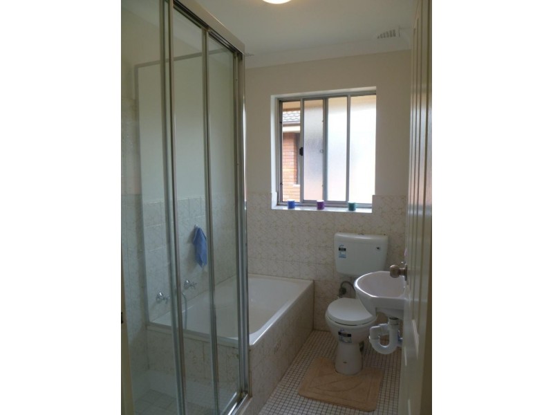 6/21 Chapel St, Roselands NSW 2196