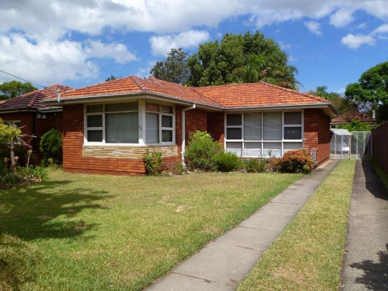 13 Bettina Ct, Greenacre NSW 2190