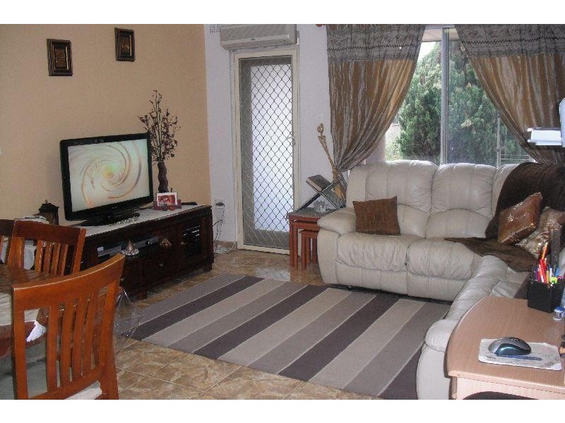 13/10-12 Mary  St, Wiley Park NSW 2195