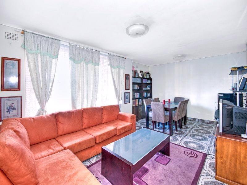 3/73 Fairmount  St, Lakemba NSW 2195