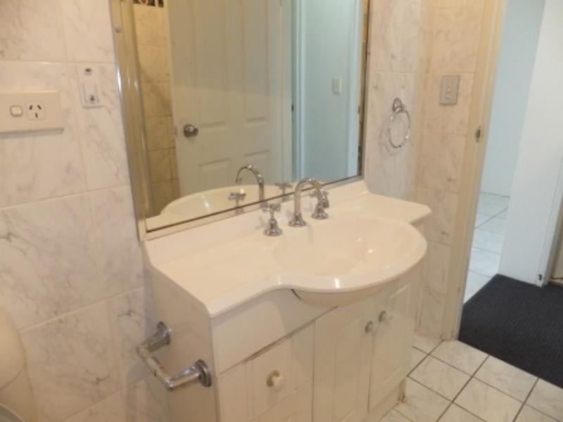 13/180 HALDON  St, Lakemba NSW 2195