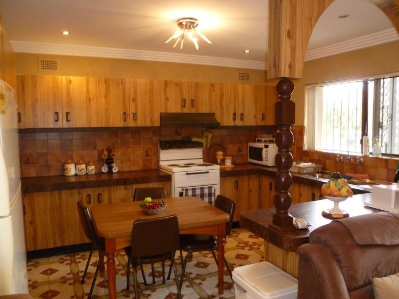 6 Hampden St, Lakemba NSW 2195