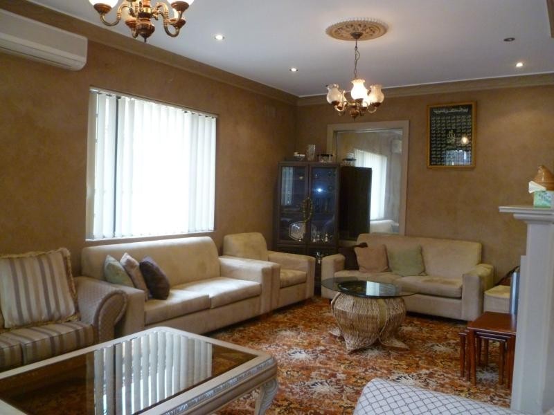 6 Hampden St, Lakemba NSW 2195