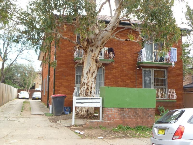 1-6/72 Macdonald  St, Lakemba NSW 2195