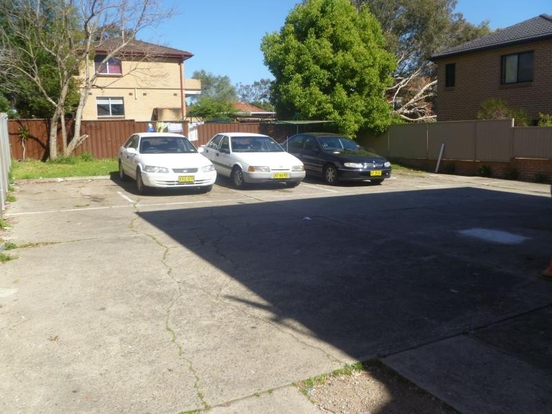 1-6/72 Macdonald  St, Lakemba NSW 2195