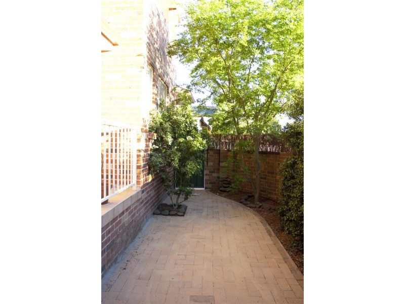 1/8 MACDONALD  St, Lakemba NSW 2195