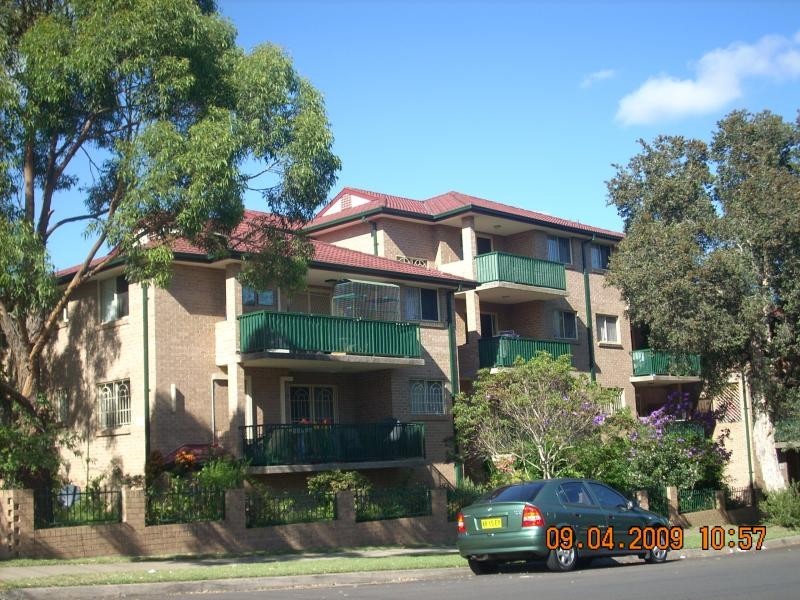 1/1-3 DENMAN Ave, Wiley Park NSW 2195