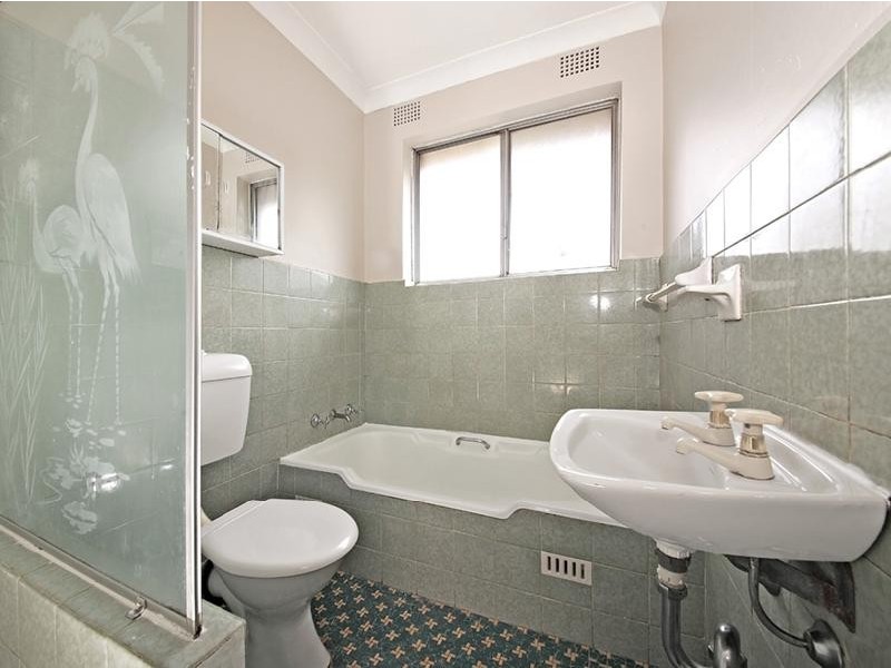 4/92 Hampden  Rd, Lakemba NSW 2195