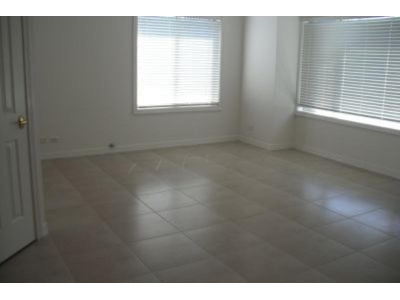 2/97 WANGEE  Rd, Greenacre NSW 2190