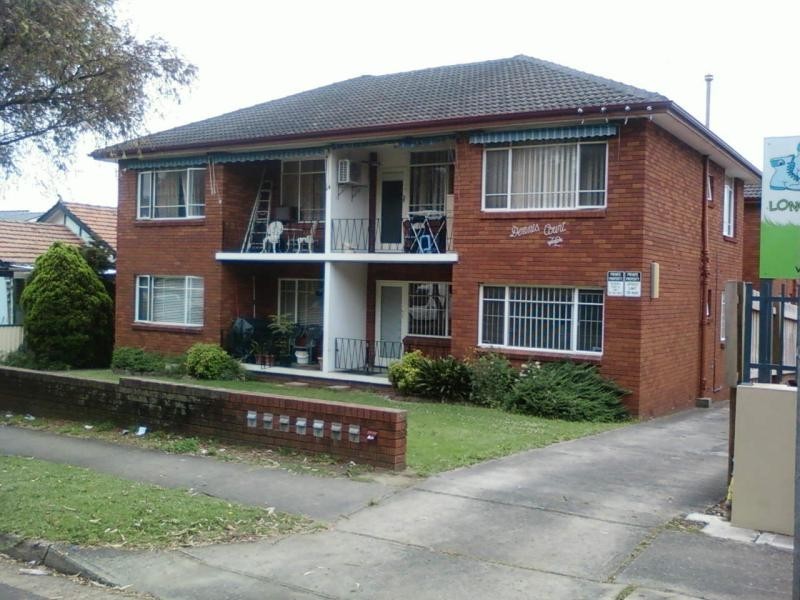 4/72 DENNIS  St, Lakemba NSW 2195