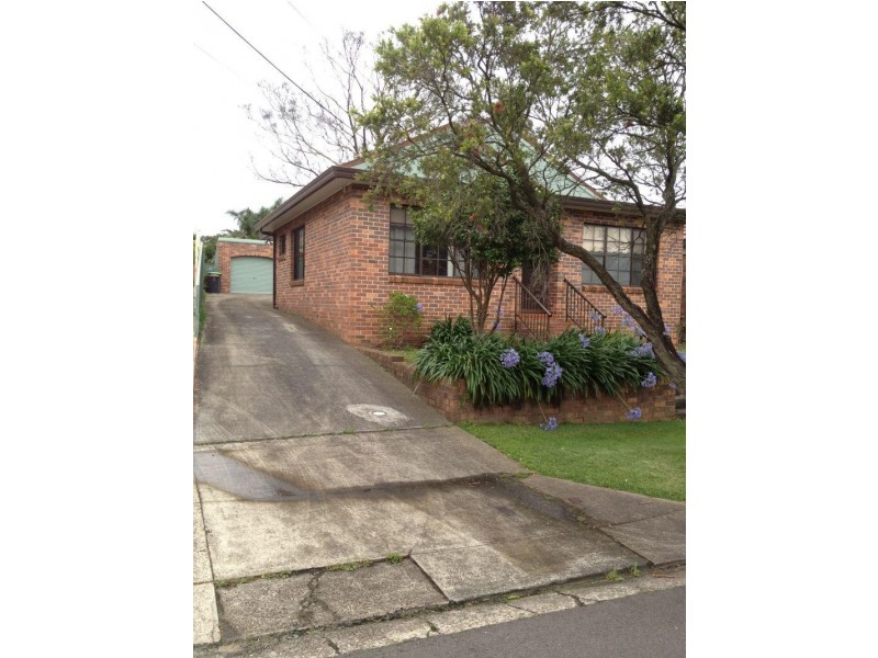 7 ENNOGERA Rd, Beverly Hills NSW 2209