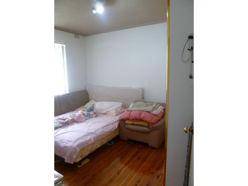 1/43  Fairmount St, Lakemba NSW 2195