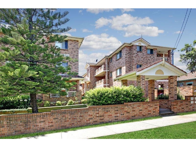 6/38-40 Ernest St, Lakemba NSW 2195