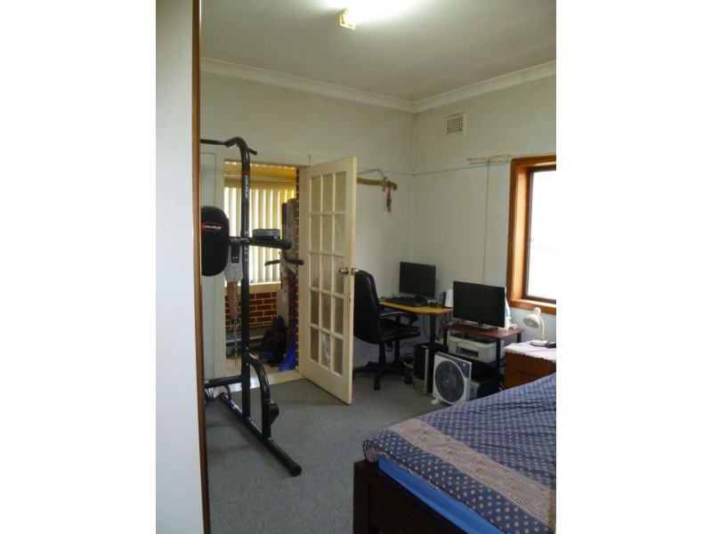 14 Boorea Ave, Lakemba NSW 2195