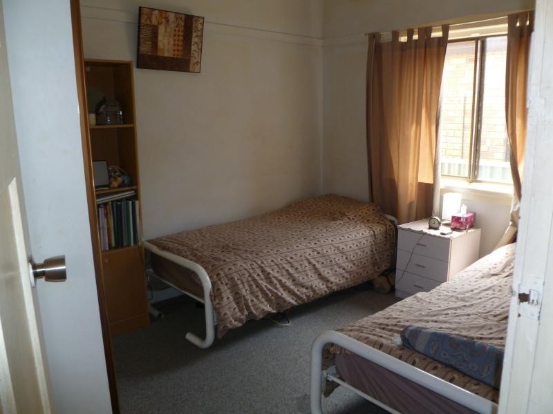 14 Boorea Ave, Lakemba NSW 2195