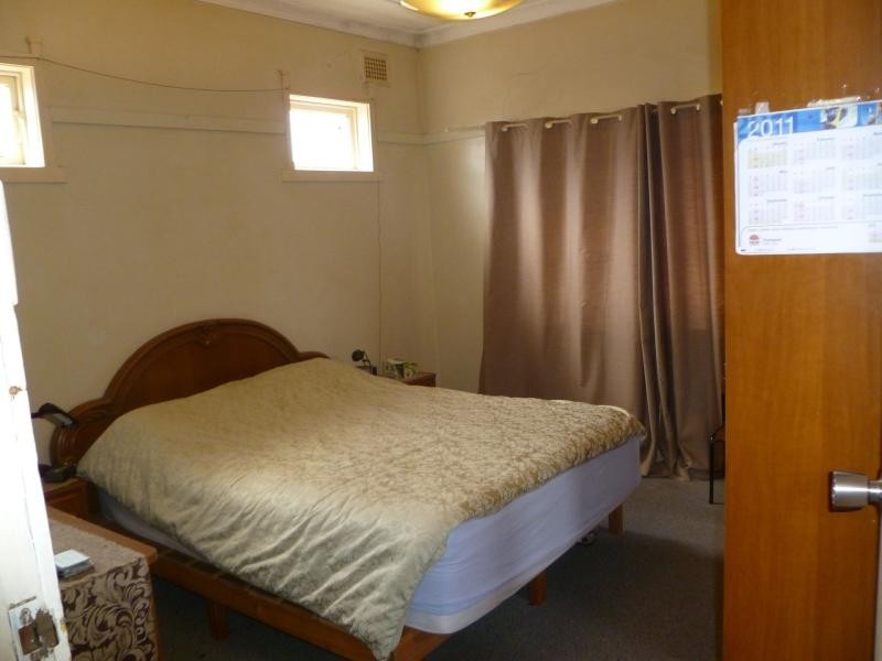 14 Boorea Ave, Lakemba NSW 2195