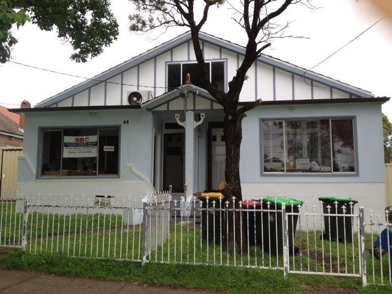 65-66 THE Bvd, Lakemba NSW 2195