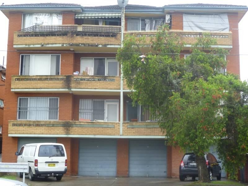 7/23  WANGEE Rd, Lakemba NSW 2195
